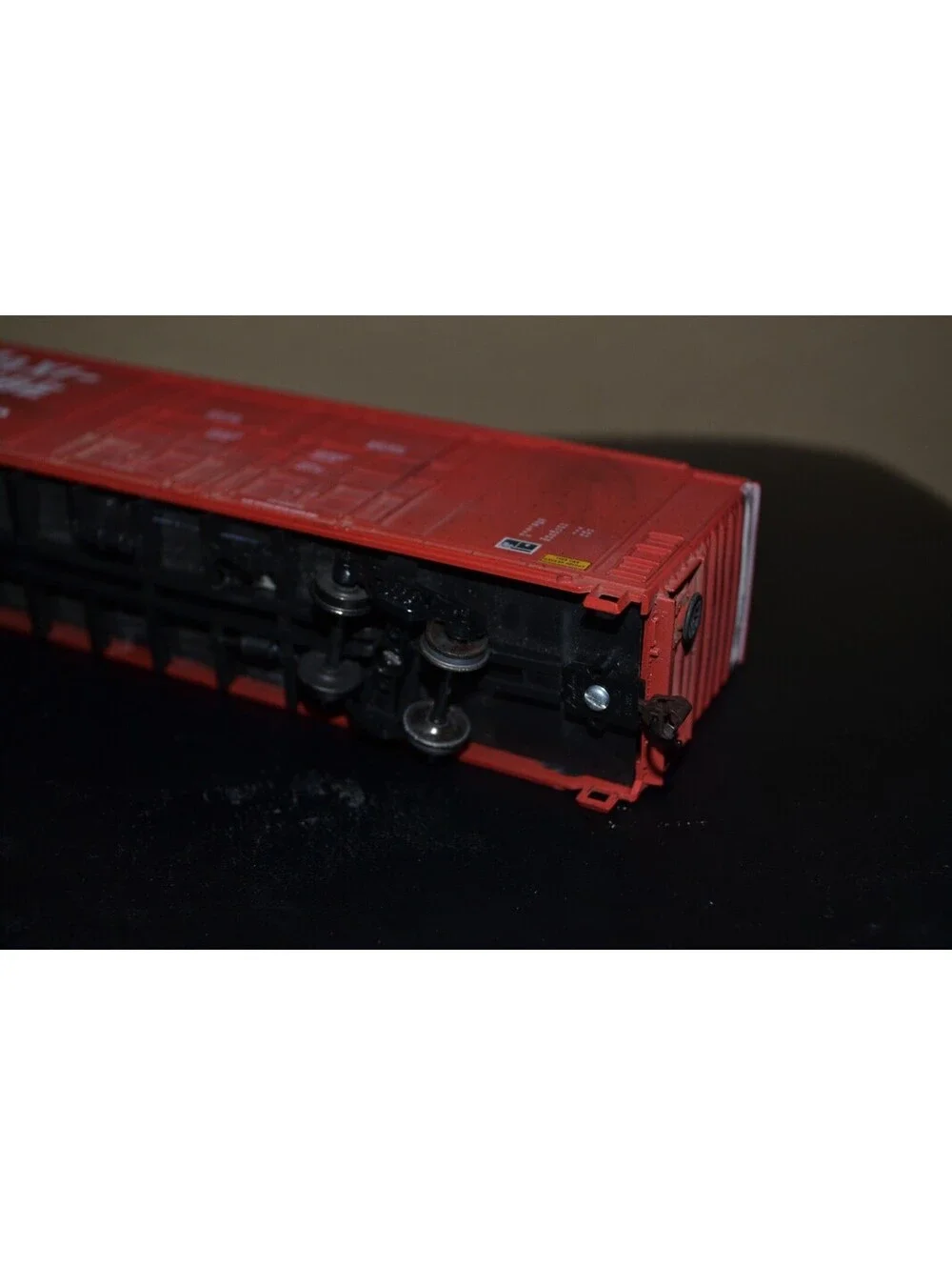 Athearn HO Maxi-Cube  86' 8 Door Boxcar WCRC 8642 Weathered